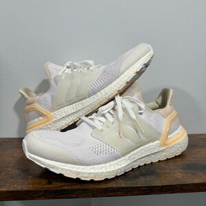 Women’s Adidas Ultraboost 19.5 DNA Size 11 White